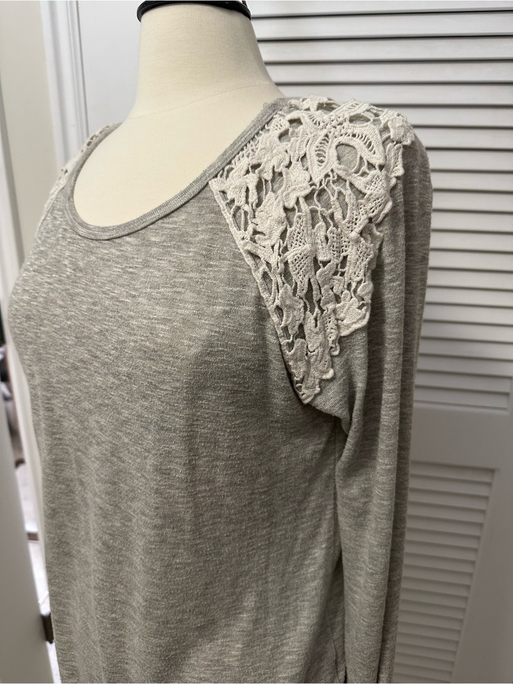 Le Lis Gray Long Sleeve Top with Cream Lace Shoulders